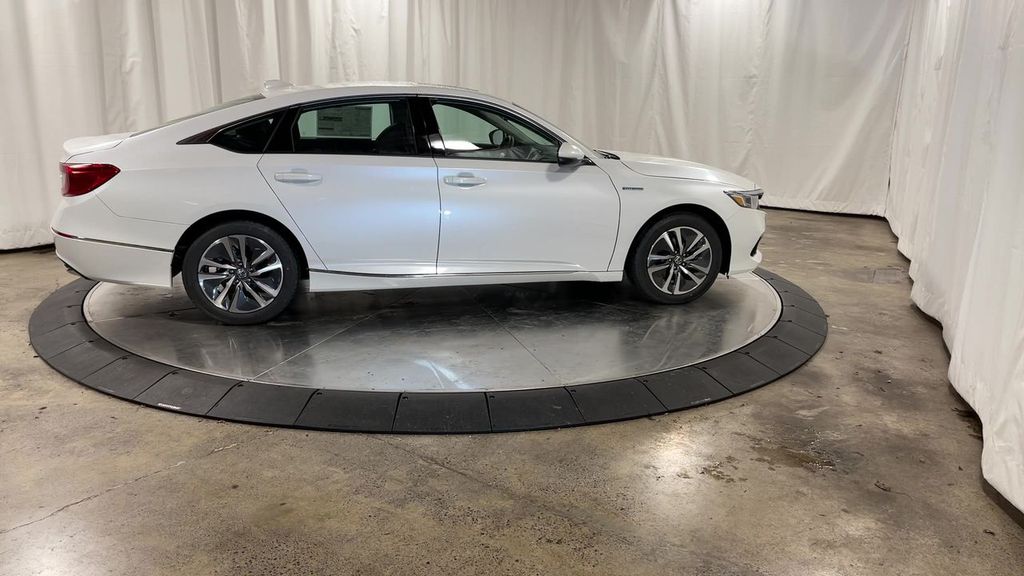 used 2022 Honda Accord Hybrid car, priced at $23,418