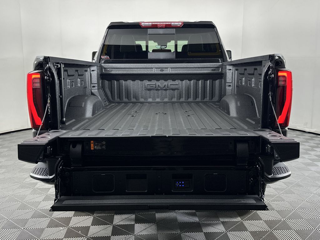 new 2025 GMC Sierra 2500HD car, priced at $94,014
