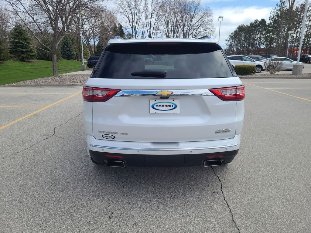 used 2019 Chevrolet Traverse car, priced at $22,402