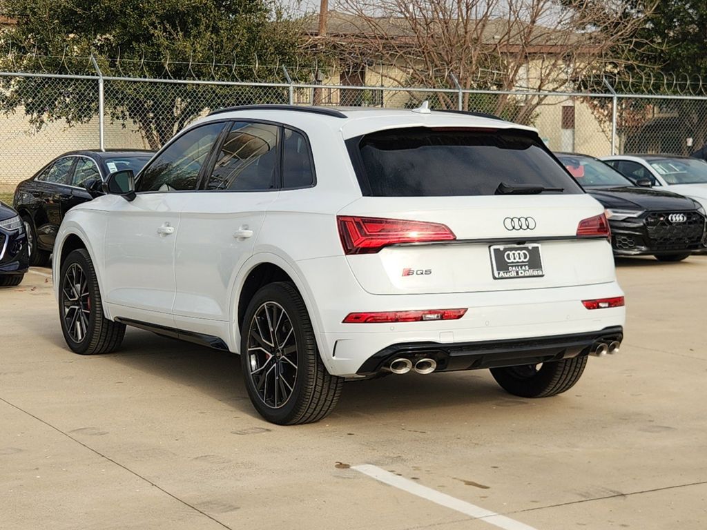 new 2025 Audi Q8 car, priced at $80,870