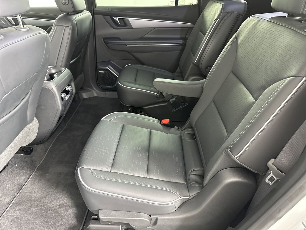 new 2025 Buick Enclave car, priced at $44,594