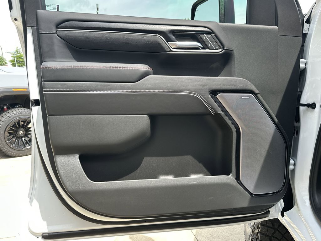 new 2025 GMC Sierra 2500HD car, priced at $94,054