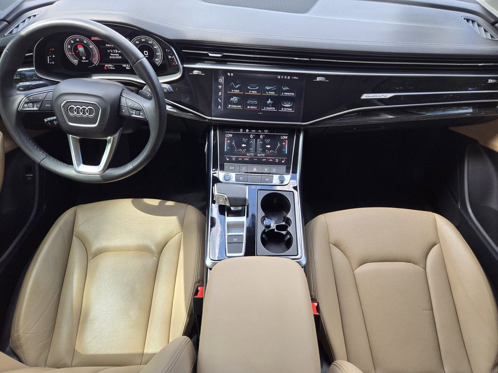 used 2023 Audi Q7 car, priced at $40,283