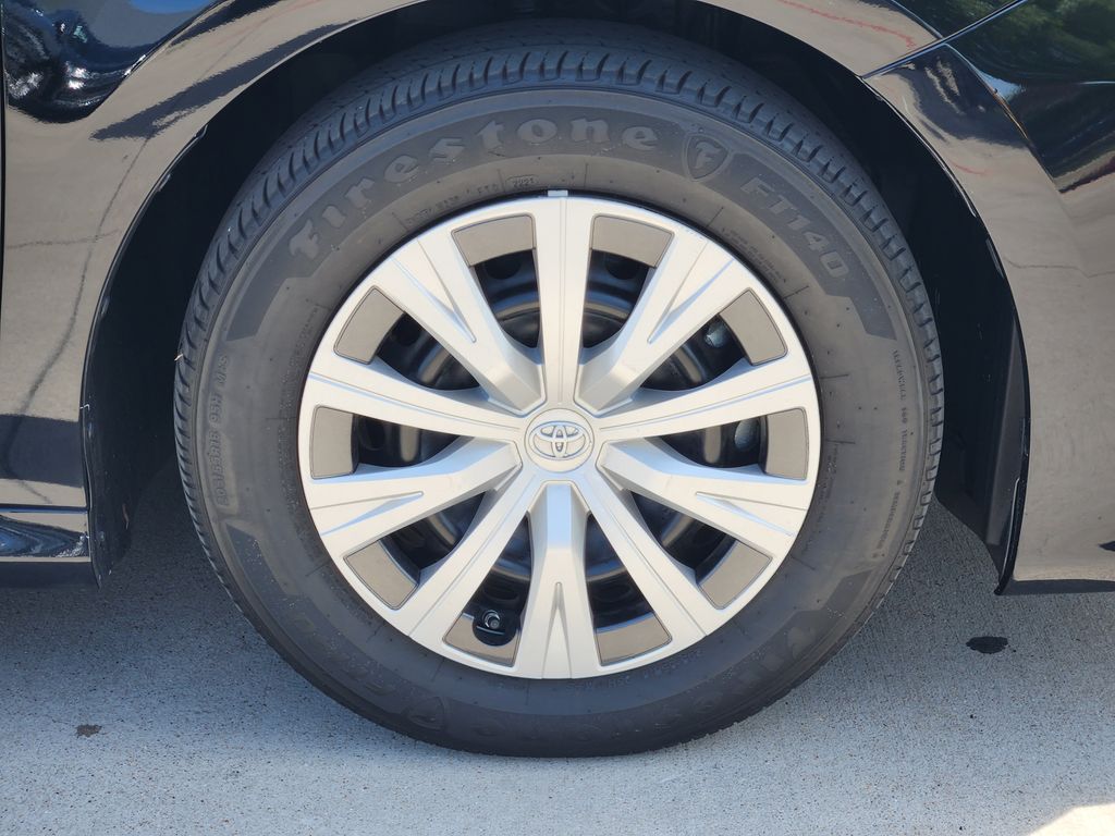 used 2021 Toyota Camry Hybrid car, priced at $24,653