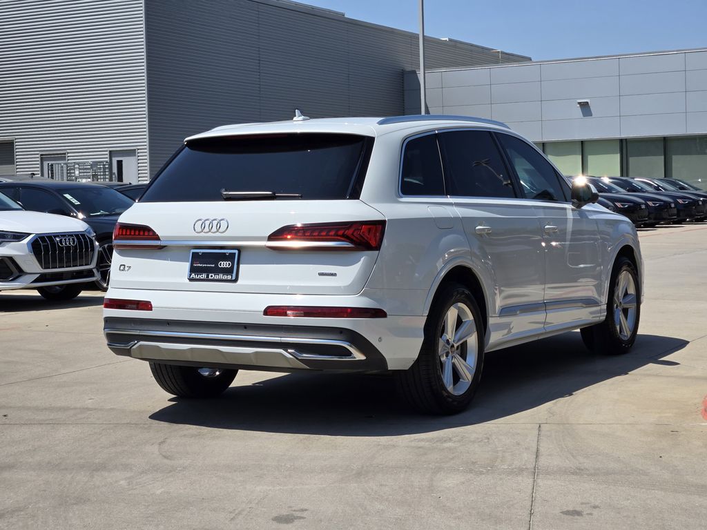 used 2023 Audi Q7 car, priced at $39,991