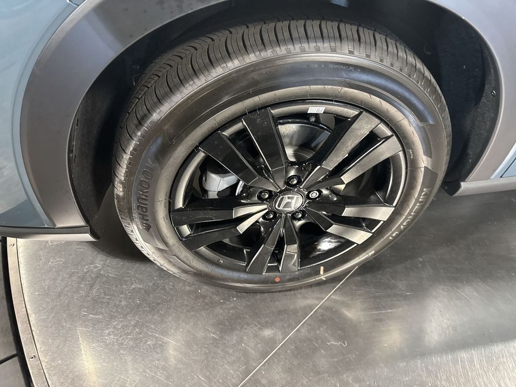 new 2026 Honda HR-V car, priced at $31,405