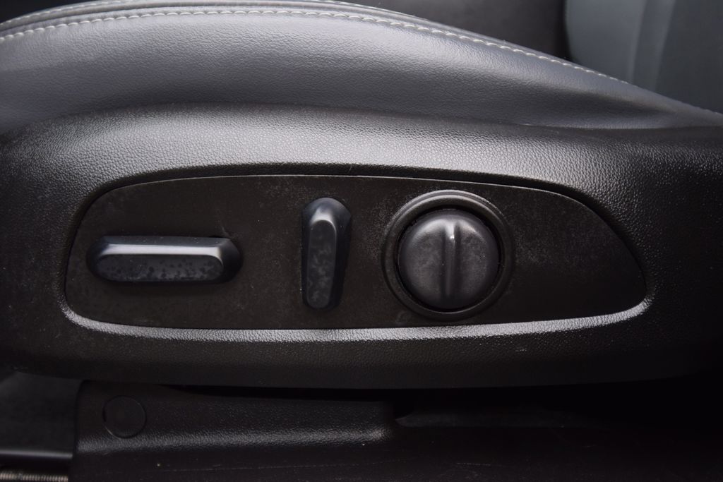 used 2019 Buick Enclave car, priced at $18,000