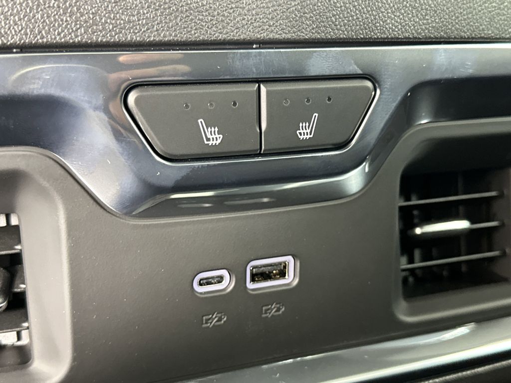 new 2025 GMC Sierra 1500 car, priced at $58,119
