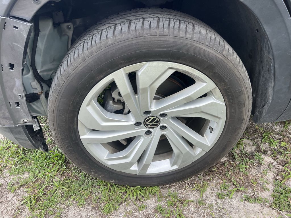 used 2021 Volkswagen Atlas car, priced at $19,491