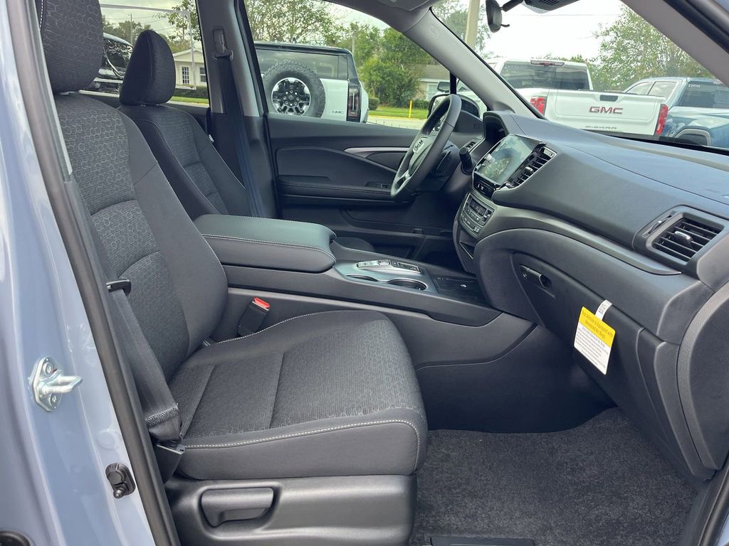 new 2025 Honda Ridgeline car, priced at $38,873