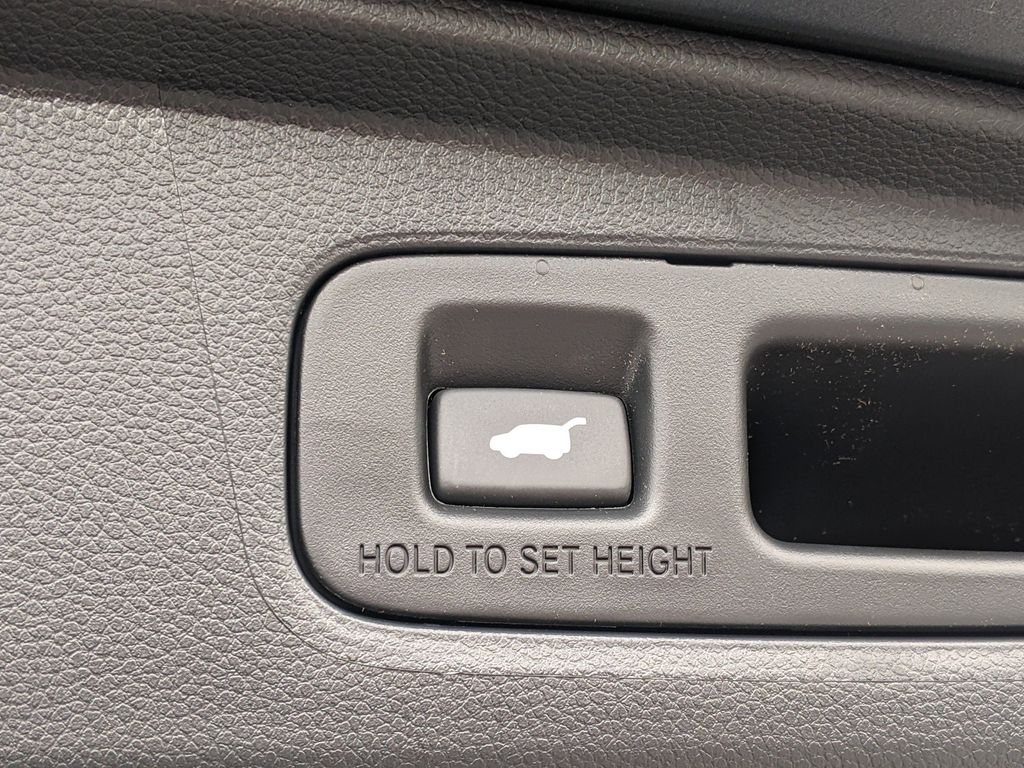new 2026 Honda CR-V Hybrid car, priced at $38,382