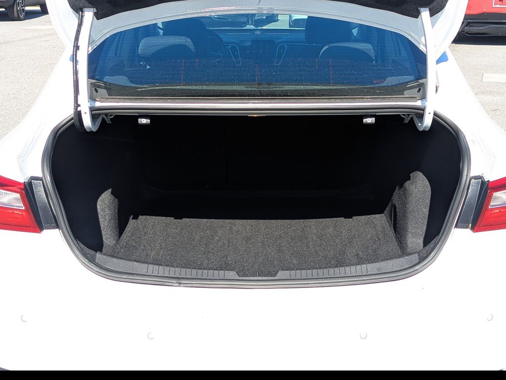 used 2024 Chevrolet Malibu car, priced at $17,993