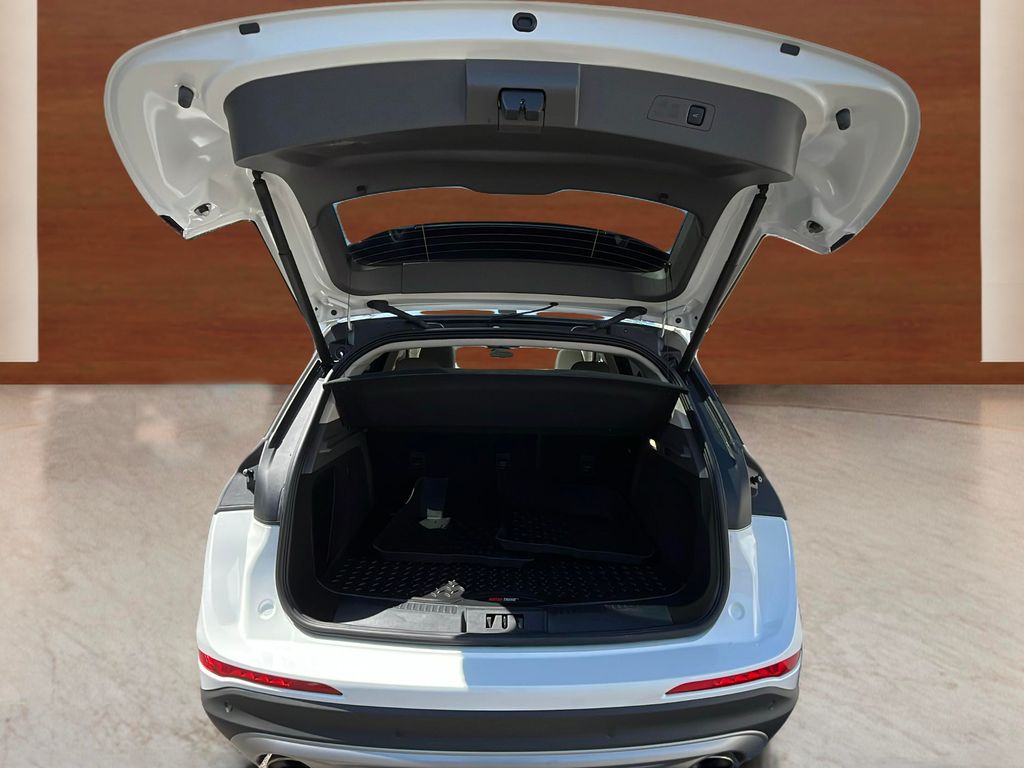 used 2022 Lincoln Corsair car, priced at $30,300