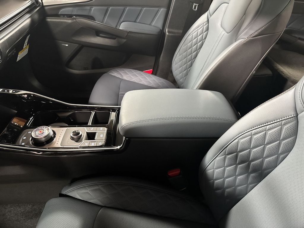 new 2025 Kia Sorento Hybrid car, priced at $47,971