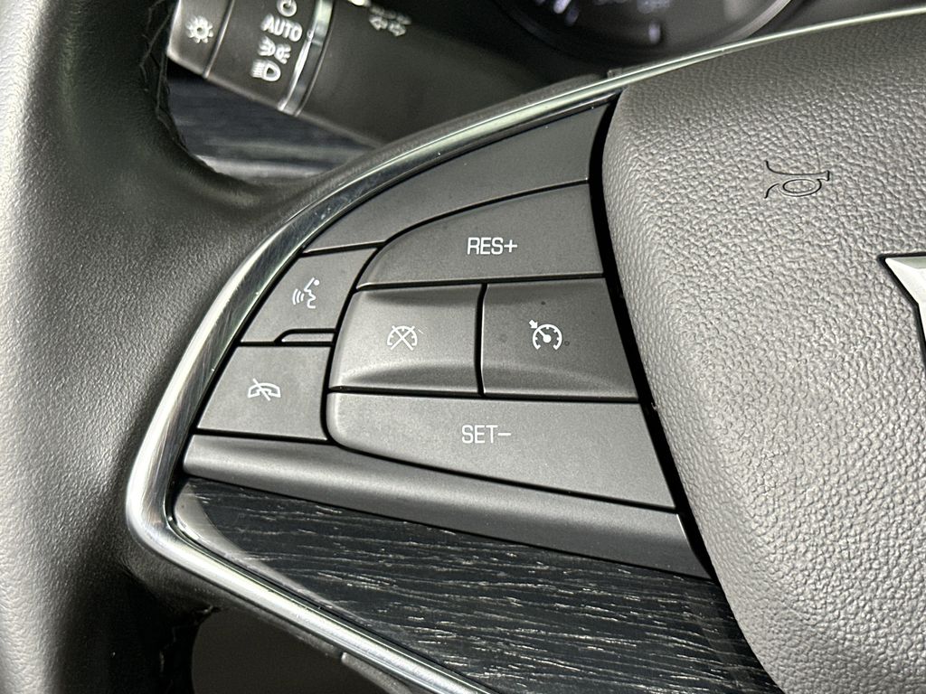 used 2021 Cadillac XT5 car, priced at $31,547
