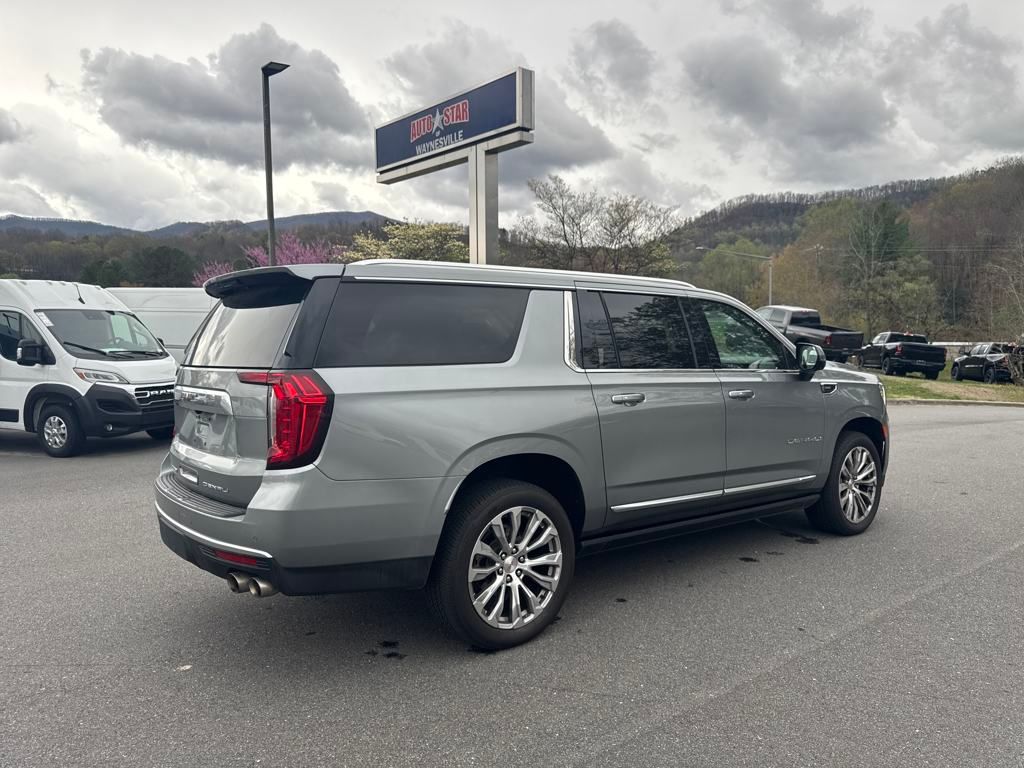 used 2023 GMC Yukon XL car, priced at $63,699