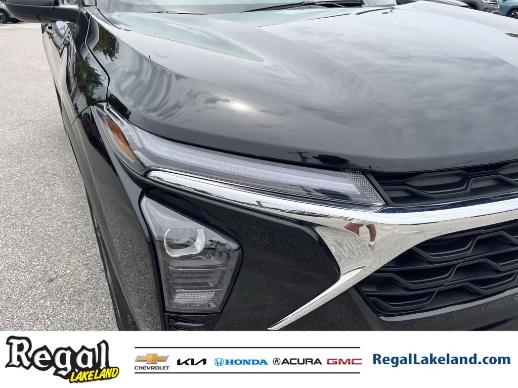used 2024 Chevrolet Trax car, priced at $22,193