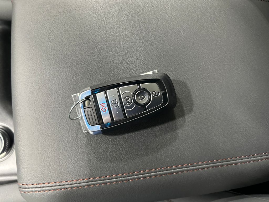 new 2025 Ford Explorer car, priced at $46,547