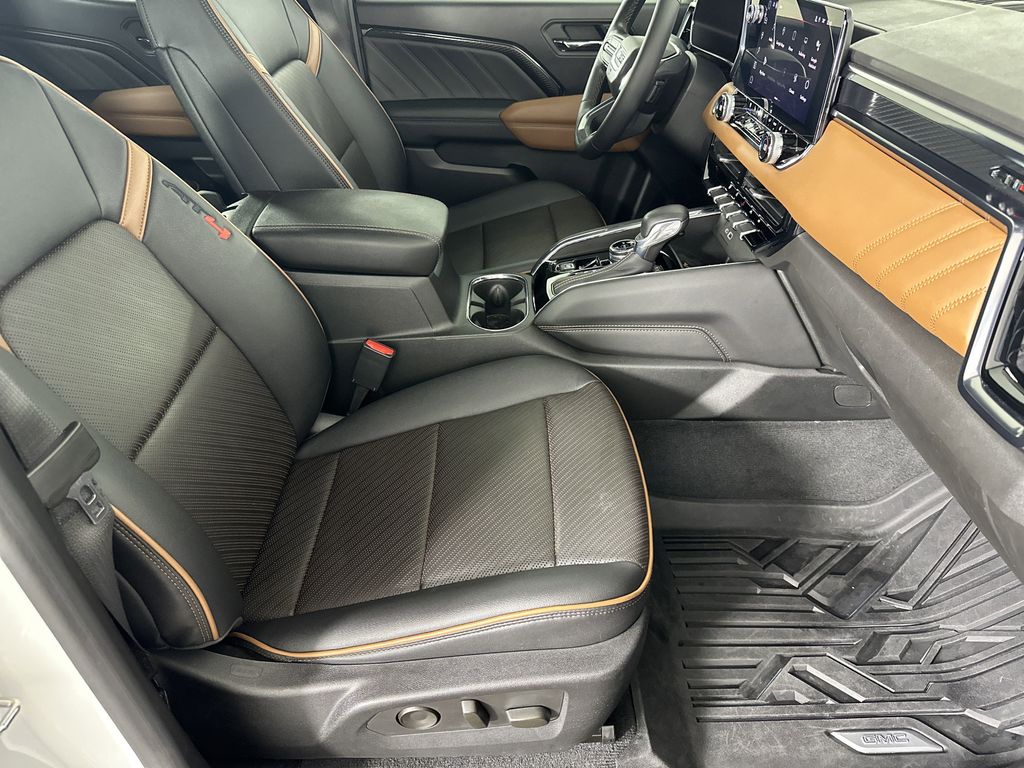 used 2023 GMC Canyon car, priced at $40,963