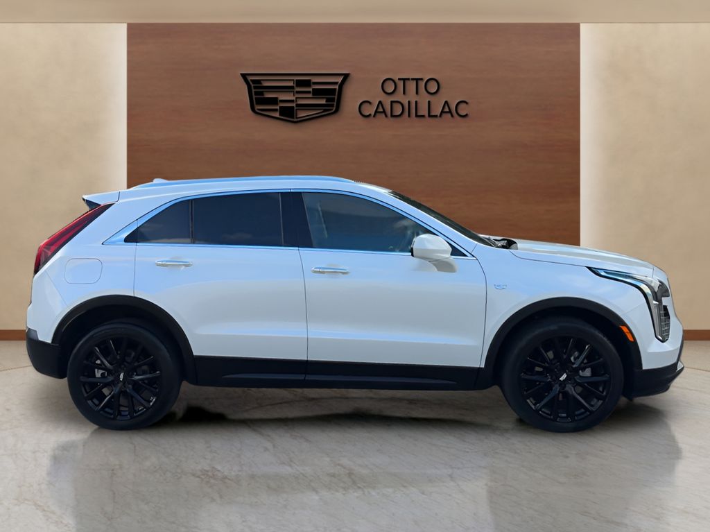 used 2023 Cadillac XT4 car, priced at $28,800
