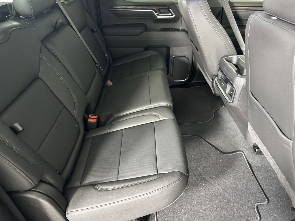 new 2025 GMC Sierra 1500 car, priced at $59,319