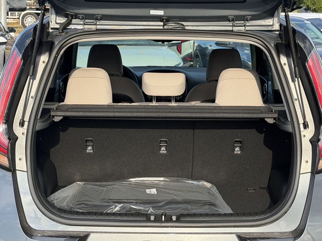 new 2025 Kia Soul car, priced at $25,042