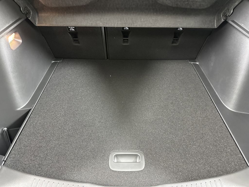 new 2025 Buick Envista car, priced at $31,685