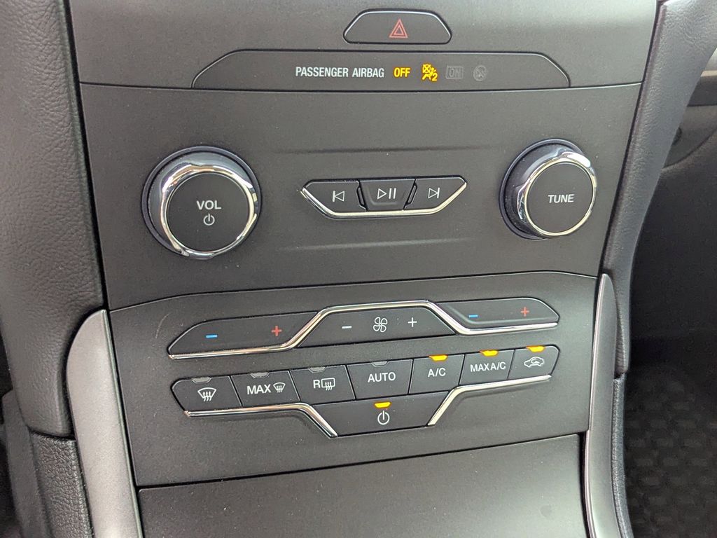 used 2020 Ford Edge car, priced at $16,492