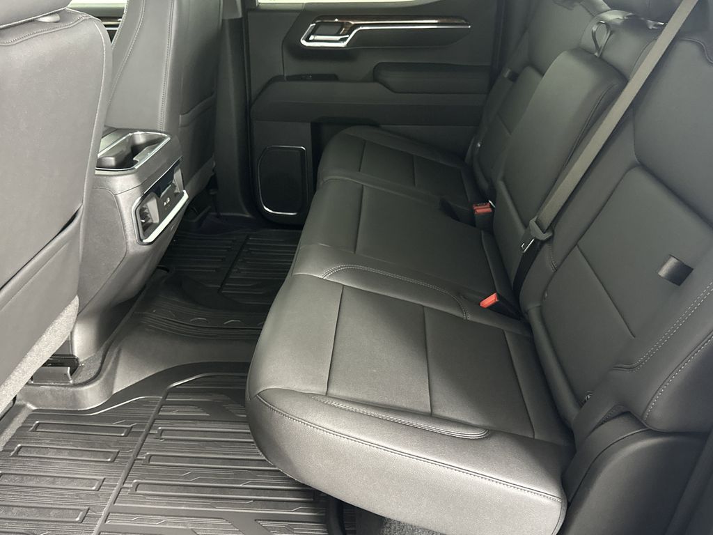 new 2025 GMC Sierra 1500 car, priced at $61,929