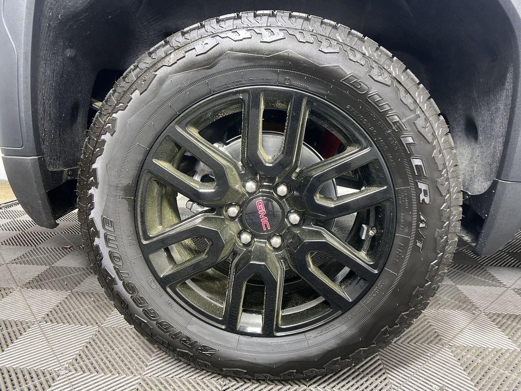 new 2025 GMC Sierra 1500 car, priced at $61,430