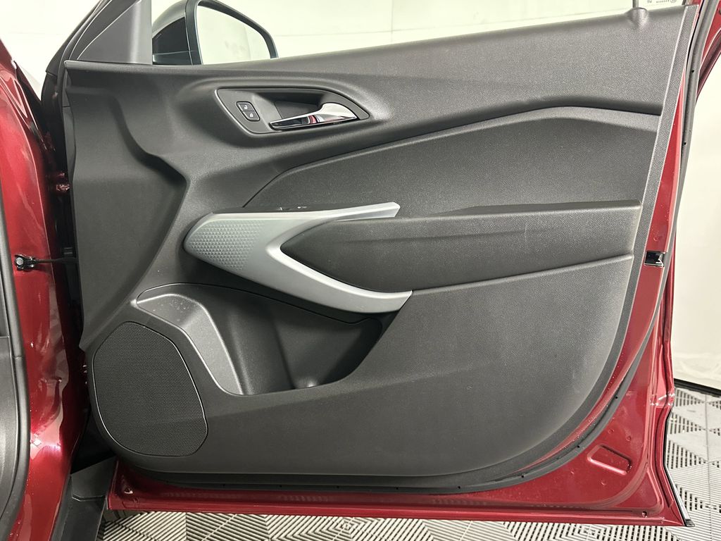 used 2024 Chevrolet Trax car, priced at $24,308