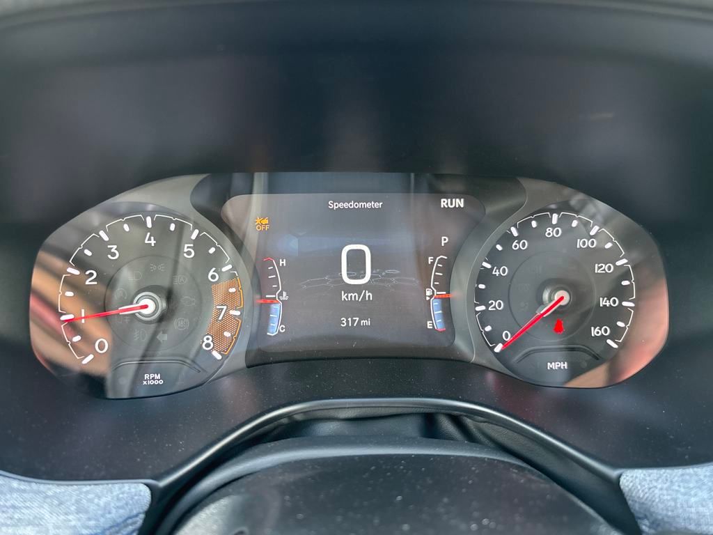 new 2025 Jeep Compass car, priced at $26,990