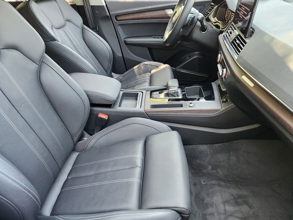 used 2022 Audi Q5 e car, priced at $37,372