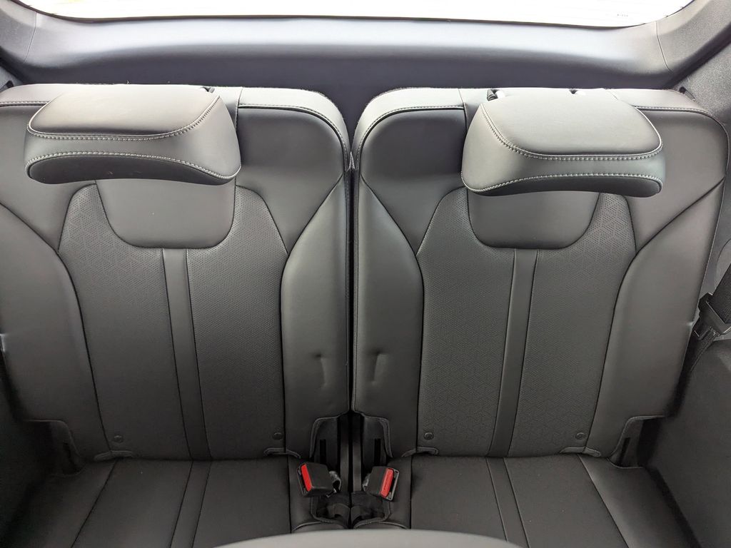 used 2023 Kia Sorento car, priced at $24,692