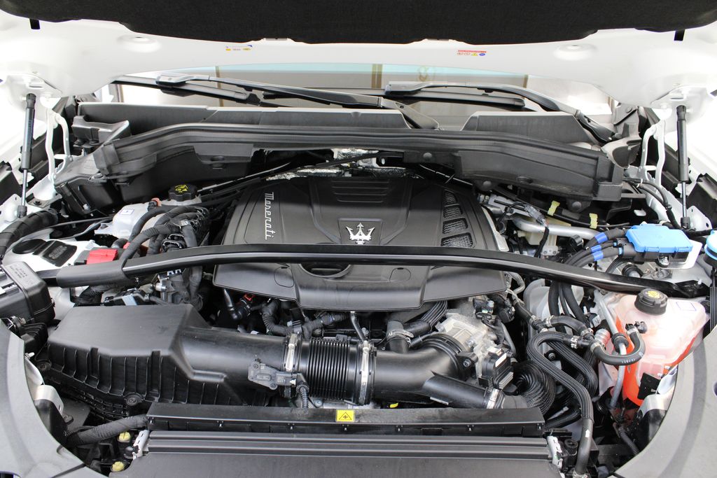 used 2024 Maserati Grecale car, priced at $38,997