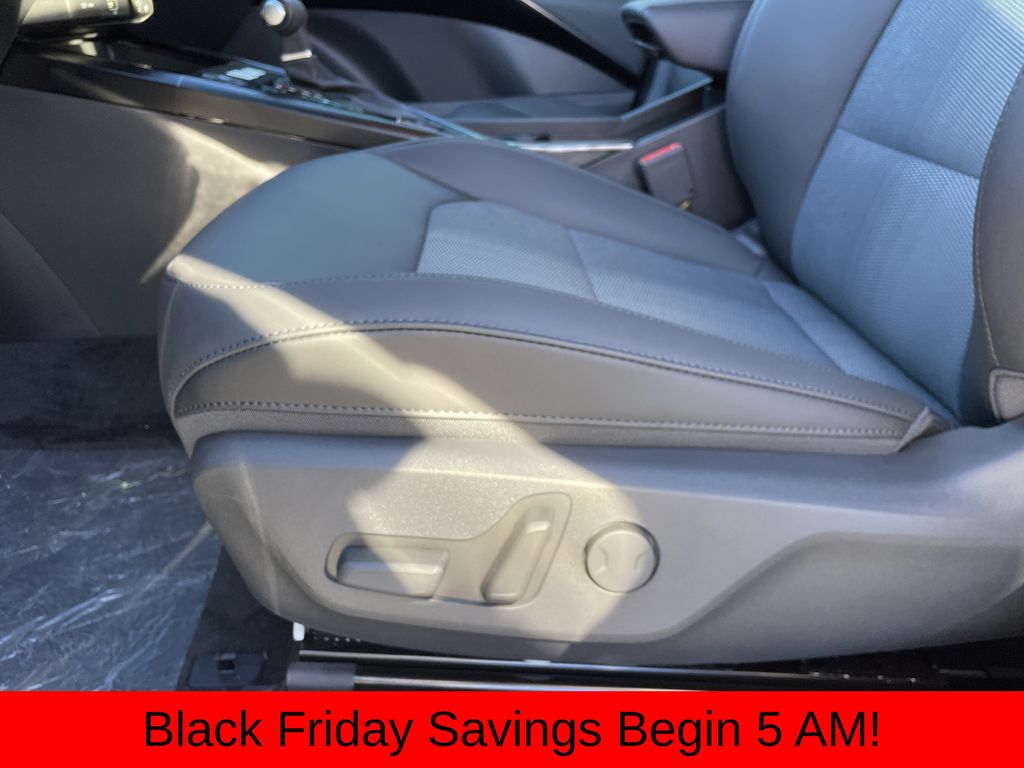 new 2025 Kia Niro car, priced at $28,261