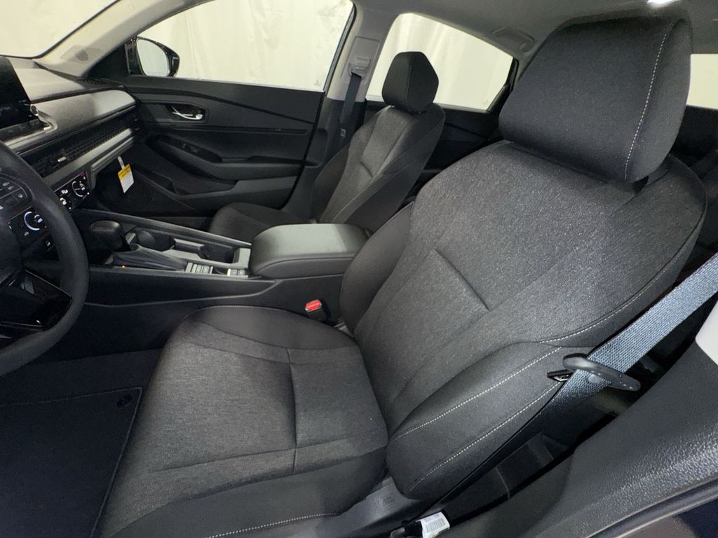 new 2025 Honda Accord car, priced at $31,710