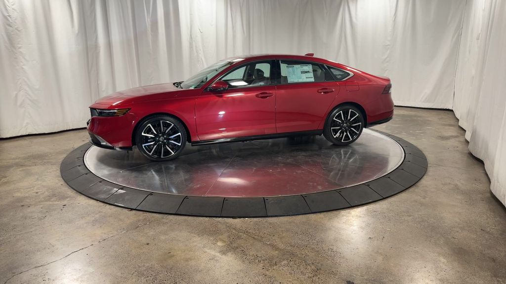 new 2025 Honda Accord Hybrid car, priced at $40,905