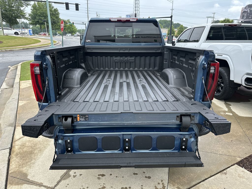 new 2025 GMC Sierra 2500HD car, priced at $85,039
