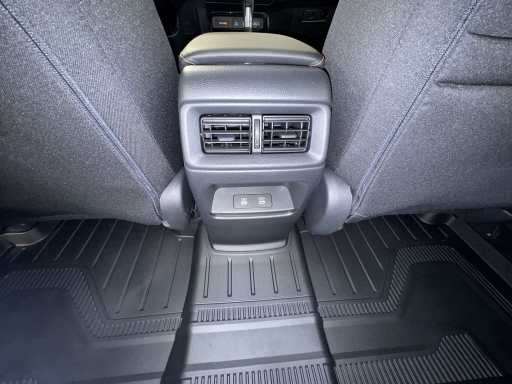 new 2026 Honda CR-V Hybrid car, priced at $40,195