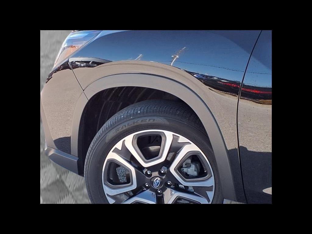used 2023 Subaru Ascent car, priced at $33,257