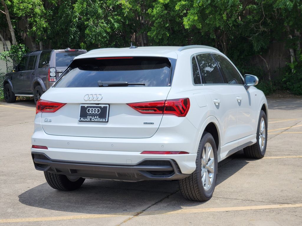 new 2025 Audi Q3 car, priced at $47,110