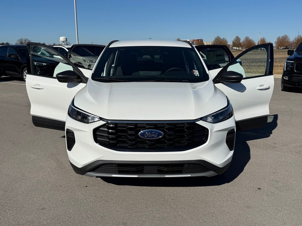 new 2025 Ford Escape car, priced at $29,122