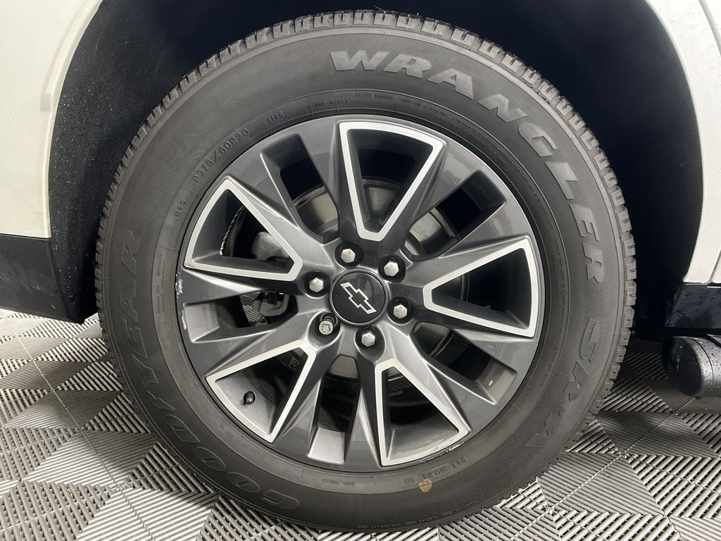 used 2022 Chevrolet Tahoe car, priced at $51,997