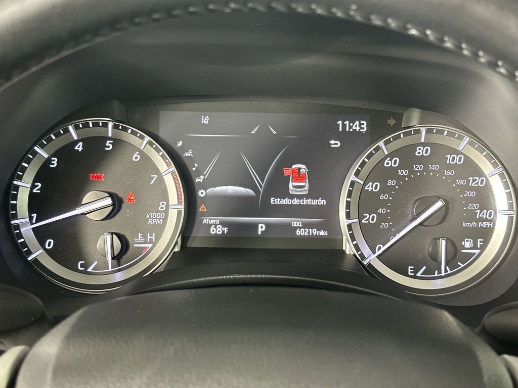 used 2022 Toyota Highlander car, priced at $34,711