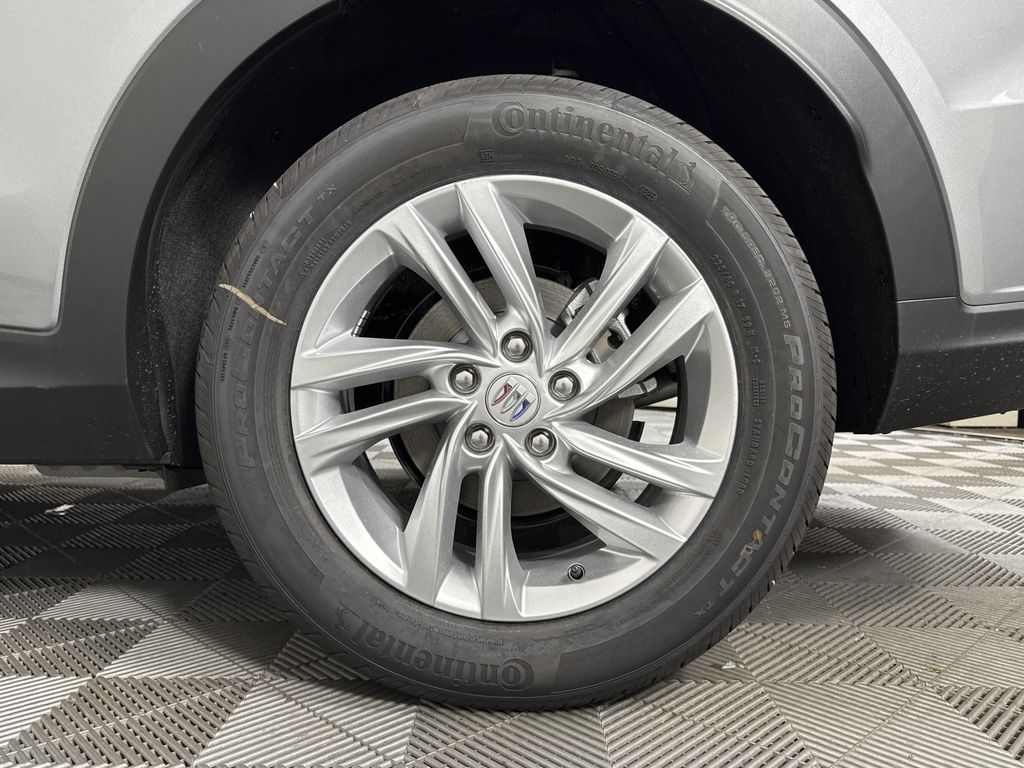 new 2025 Buick Envista car, priced at $27,375