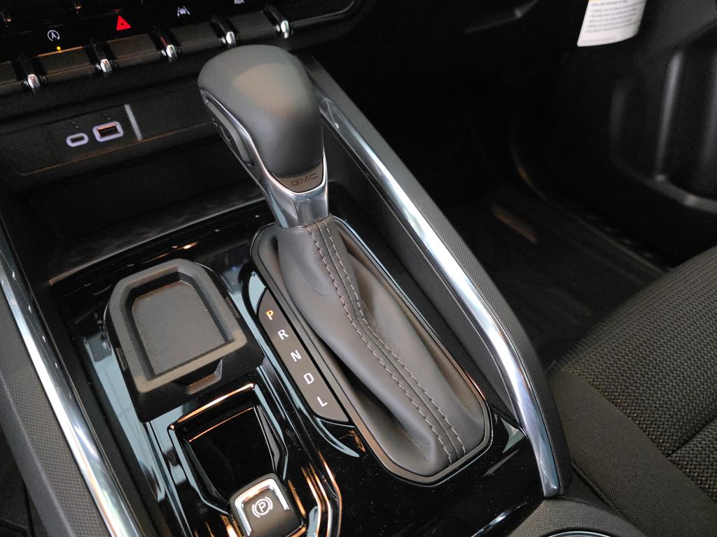 new 2025 GMC Canyon car, priced at $37,652