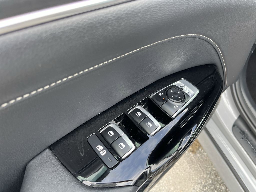 used 2025 Kia K5 car, priced at $27,921