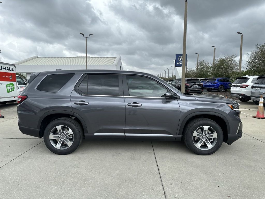 new 2025 Honda Pilot car, priced at $46,995