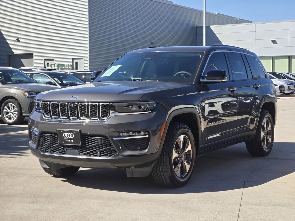 used 2022 Jeep Grand Cherokee car, priced at $24,762